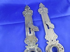 Original Gründerzeit Beschläge Haustür Windfang Messing verziert 2x Schließe