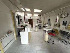 Friseursalon Kompletteinrichtung wegen altersbedingter Geschäftsaufgabe