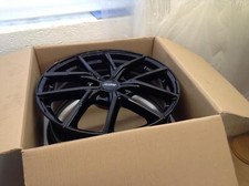 Alutec  - Aveleno - 8x19 - ET 40 - LK 5x112 - Alufelge - Schwarz - Neu !!!