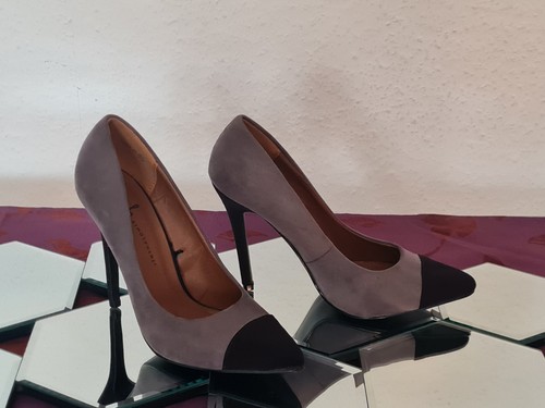 Elegante highheels grau und - highheels, in
