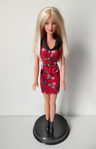 Barbie collector style - collector,