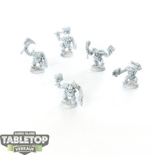 Orks - 5 x Ork Nobz - teilweise bemalt