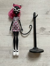 Monster High Puppe catty noir