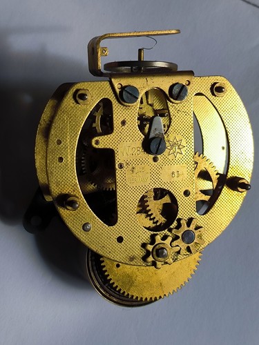 Altes junghans uhrwerk - junghans,
