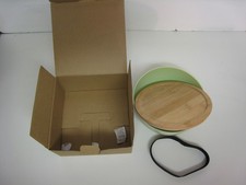 Salatschüssel mit Deckel