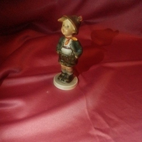 Hummel goebel figur dorfheld - figur,