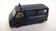 Revell Praliné 1:87 Fiat 242 Bus Kombi dunkelblau CARABINIERI Polizei (61)