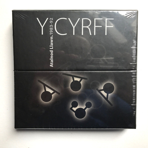 Cyrff atalnod llawn - cyrff, *