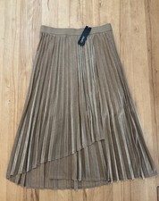 Neu esprit coll - coll., plissee