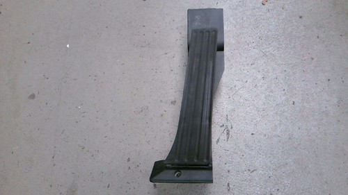 Bmw 2008 gaspedal - bmw,