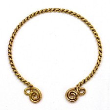 Keltischer Halsreif - Spiralen