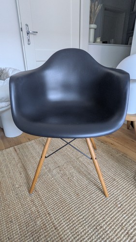 Vitra eames plastic armchair - vitra,
