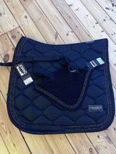 Eskadron by Horsebrands Set Schabracke+ Fliegenhaube DL Adventskalender 2025