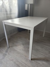 Tisch mit Ausziehbarer