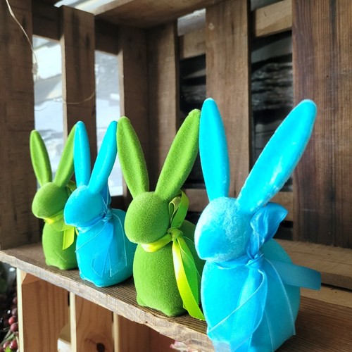 Flock hase figur - figur, sitzt