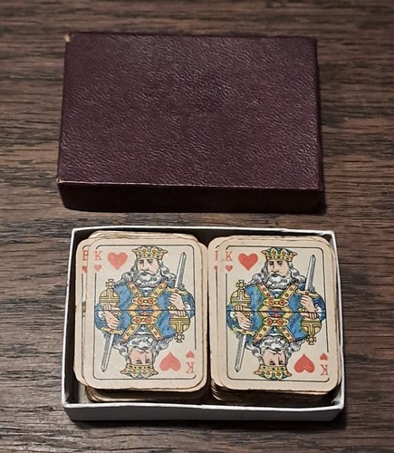 Altes mini kartenspiel rommé - kartenspiel,