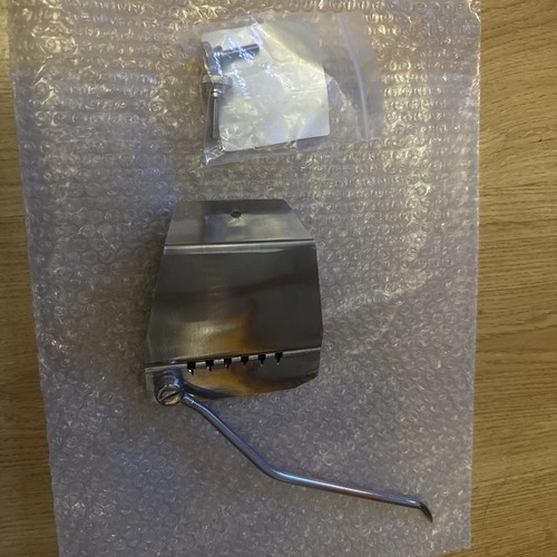 Accent tailpiece tremolo - accent,