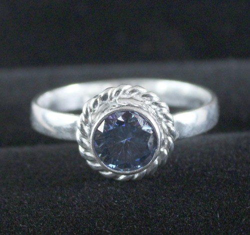 Karat blue solitaire - blue,