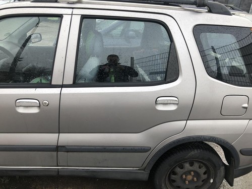Suzuki ignis typ tür - mh,