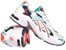 Herrenschuhe- ASICS GEL-KAYANO