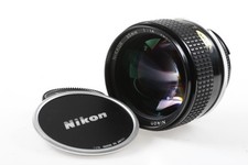 NIKON MF 85mm f/1,4 AI-S -
