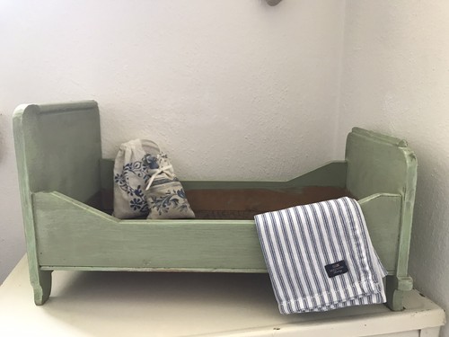 Altes großes puppenbett bett - altes,