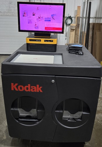 Kodak moments self - moments, service