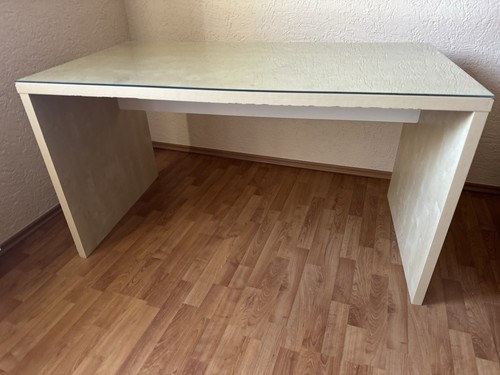 Schreibtisch mit glasplatte - mit,