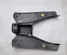 E6 Aprilia SR 50 Trittbrett Verkleidung innen Fußraum Ablage Fußbrett DIS 101335