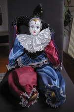 Riesige Harlequin Clown Puppe
