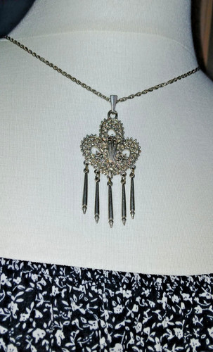 Kette mit anhänger auch - kette, anhänger-(auch