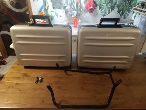Komplettset seitentaschen - komplettset,