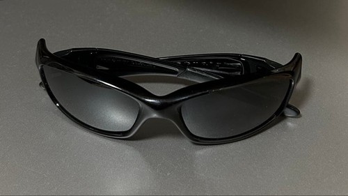 Oakley straight jacket - oakley, worn