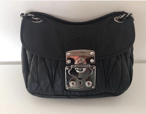 Miu matelasse crossbody - miu,