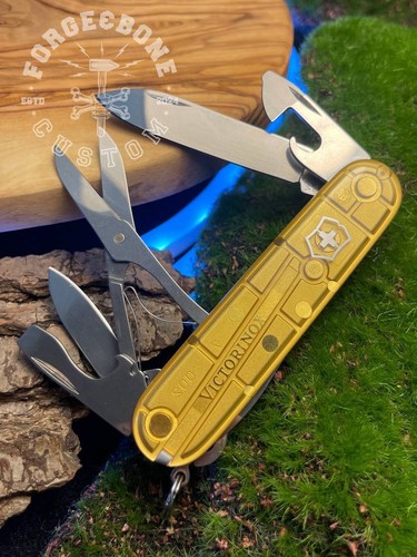 Victorinox climber gold - climber,