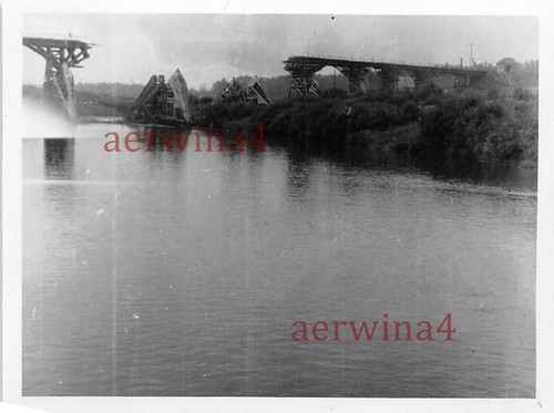 Gesprengte düna brücke - düna,