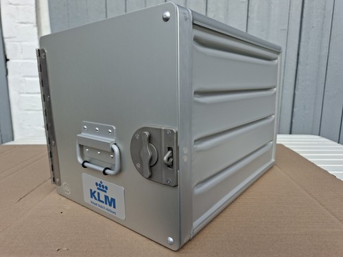 Standard container airline - standard,