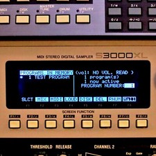 AKAI S2800 S3000 S3000 S 3200 S 3200 CD 3000 XL LED Display White/Black