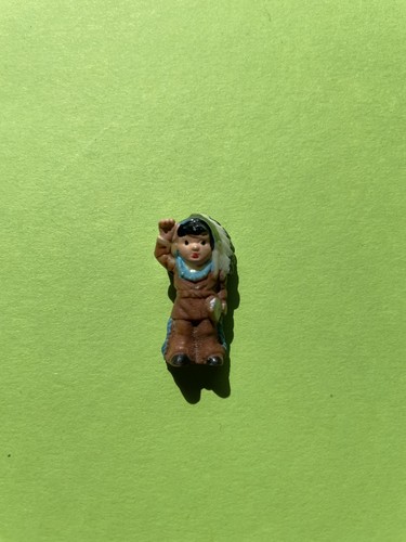 Uei alte figuren - uei, indianerjunge