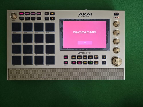 Akai mpc live gold - akai, edition