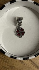 Pandora Charm emailliertes