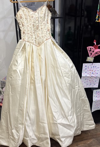 Ian stuart french - stuart, bustle
