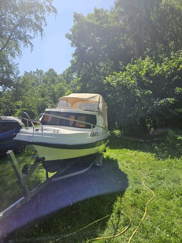 Kleines kajutboot - kleines,
