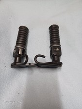 Yamaha XVS 650 Drag Star Fußrasten Hinten Mit Schrauben 