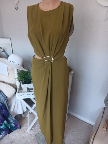 Zara kleid cut - kleid, out