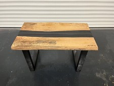 Tisch, Couchtisch, Epoxidharz, Unikat aus Holz