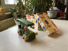 Auto (alt) - Holz - 10,5 x 5,5