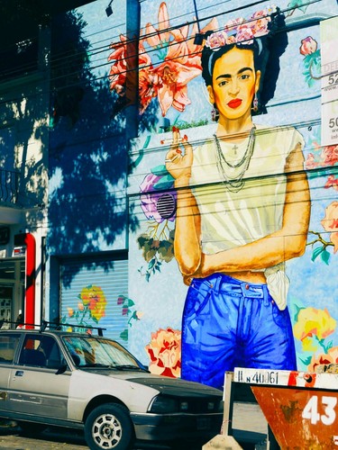 Motif frida kahlo street - frida,