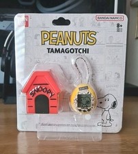 Peanuts Snoopy Tamagotchi 75th