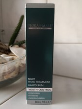 Flora Mare Night Hand